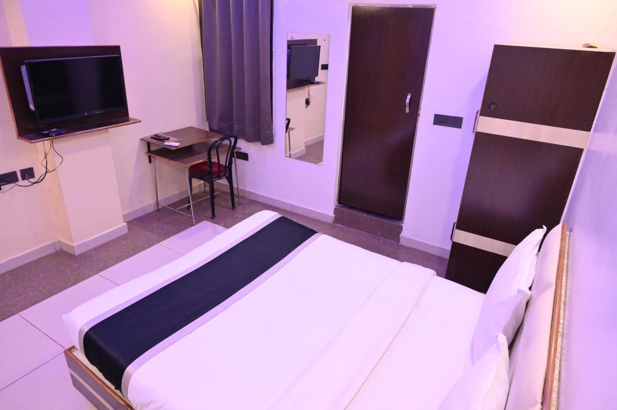Hotel Riddhi Regency Lucknow Eksteriør bilde