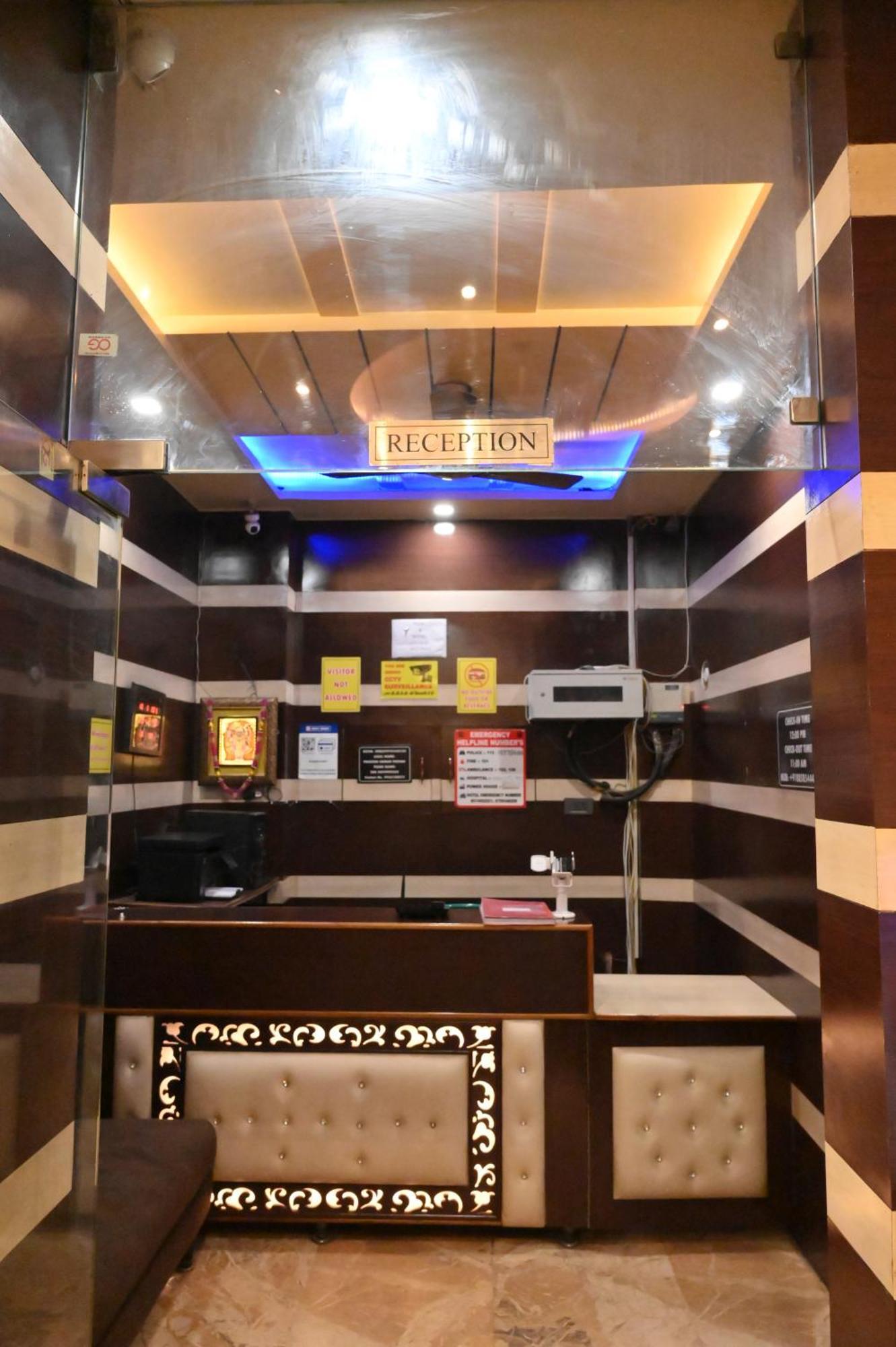 Hotel Riddhi Regency Lucknow Eksteriør bilde
