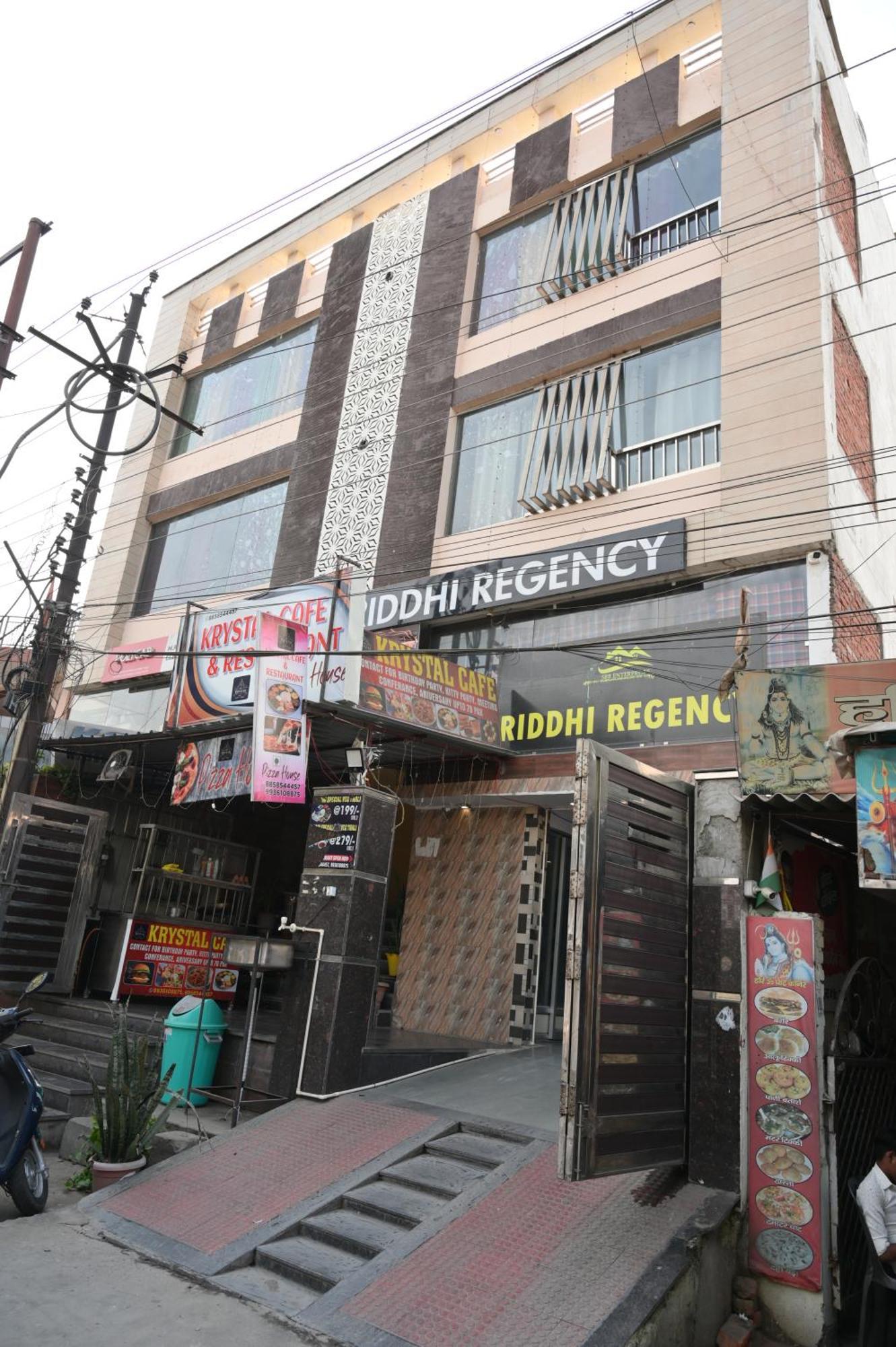 Hotel Riddhi Regency Lucknow Eksteriør bilde